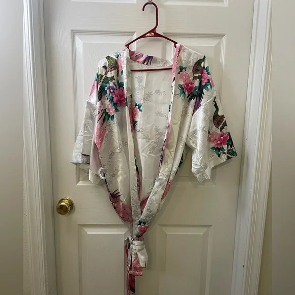 Bridal Robe - Picture 1 of 1